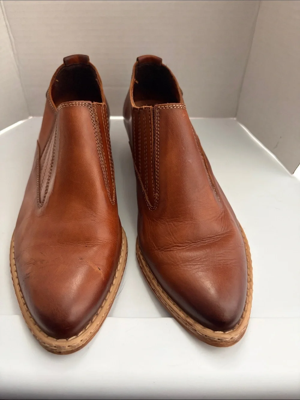 PIKOLINOS smooth tan